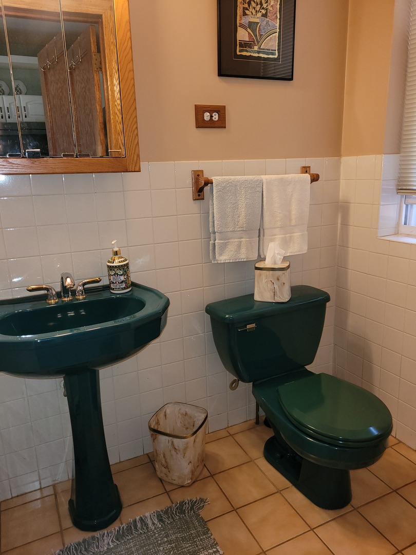 7422 South Coles Avenue Chicago IL 60649