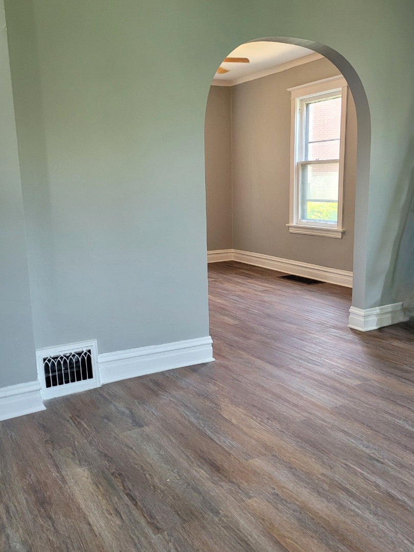 7422 South Coles Avenue Chicago IL 60649