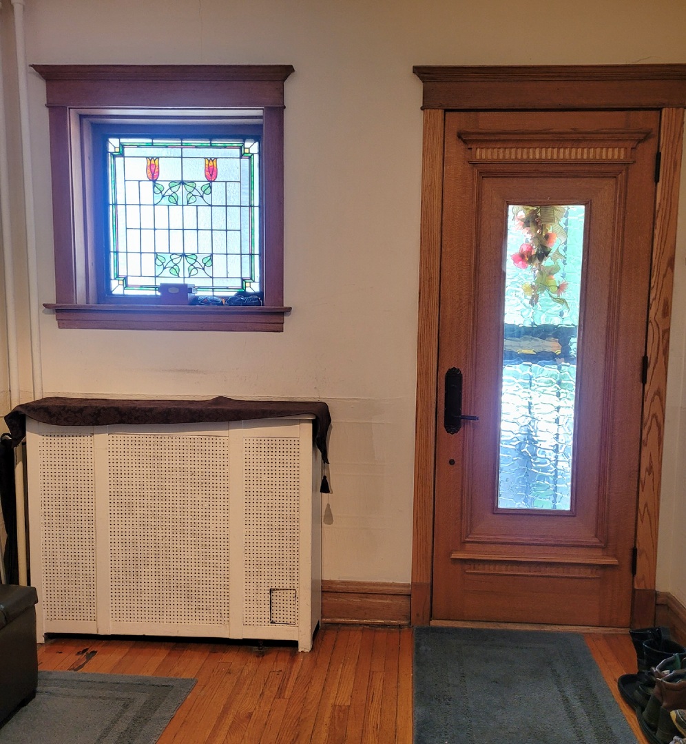 7422 South Coles Avenue Chicago IL 60649