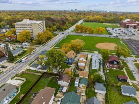 606 South 2nd Avenue Maywood IL 60153