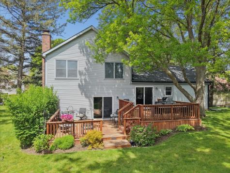 499 Highland Grove Drive Buffalo Grove IL 60089