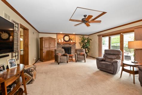 19243 Bernadine Street Lansing IL 60438