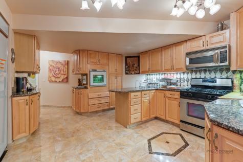 1130 Gavin Court Lake Forest IL 60045