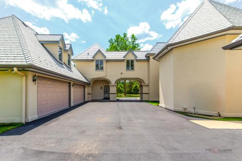 1130 Gavin Court Lake Forest IL 60045