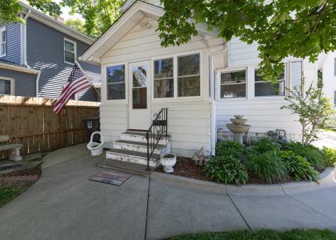 1164 26TH Street A Street Moline IL 61265
