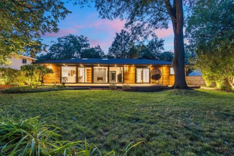 623 Echo Lane Glenview IL 60025