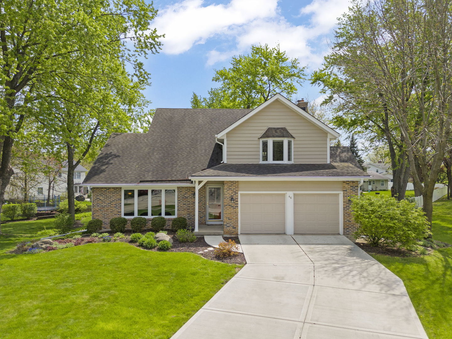 46 Sussex Court Naperville IL 60540