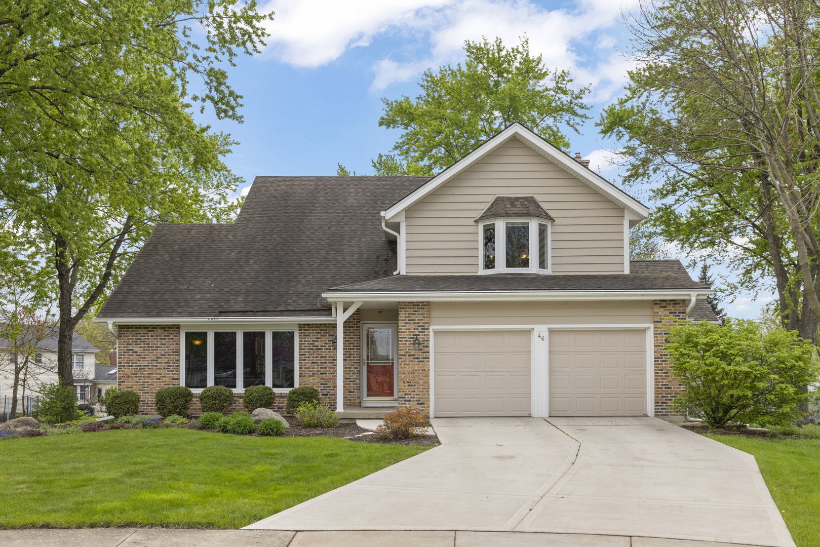 46 Sussex Court Naperville IL 60540