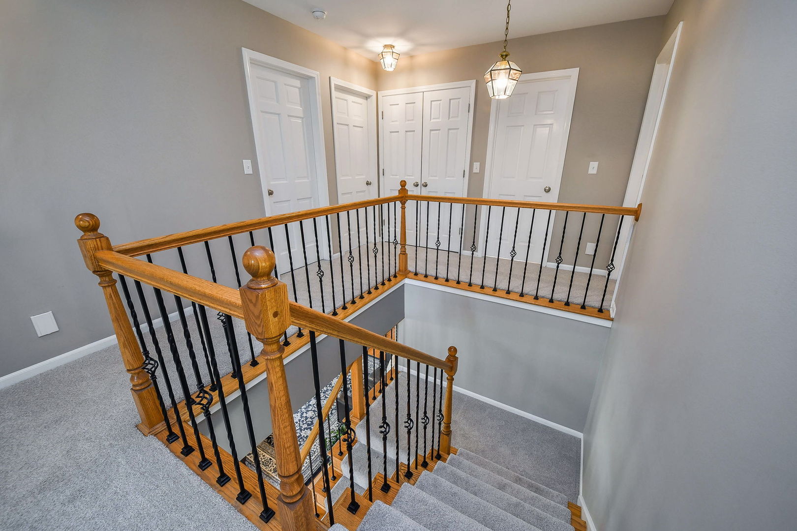 46 Sussex Court Naperville IL 60540