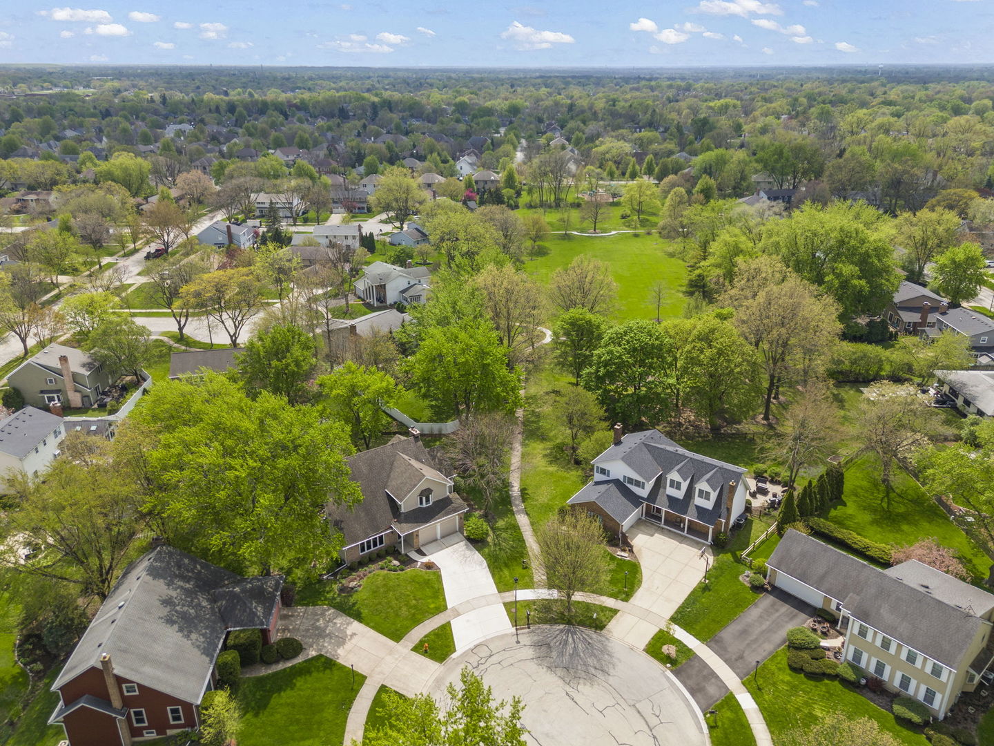 46 Sussex Court Naperville IL 60540