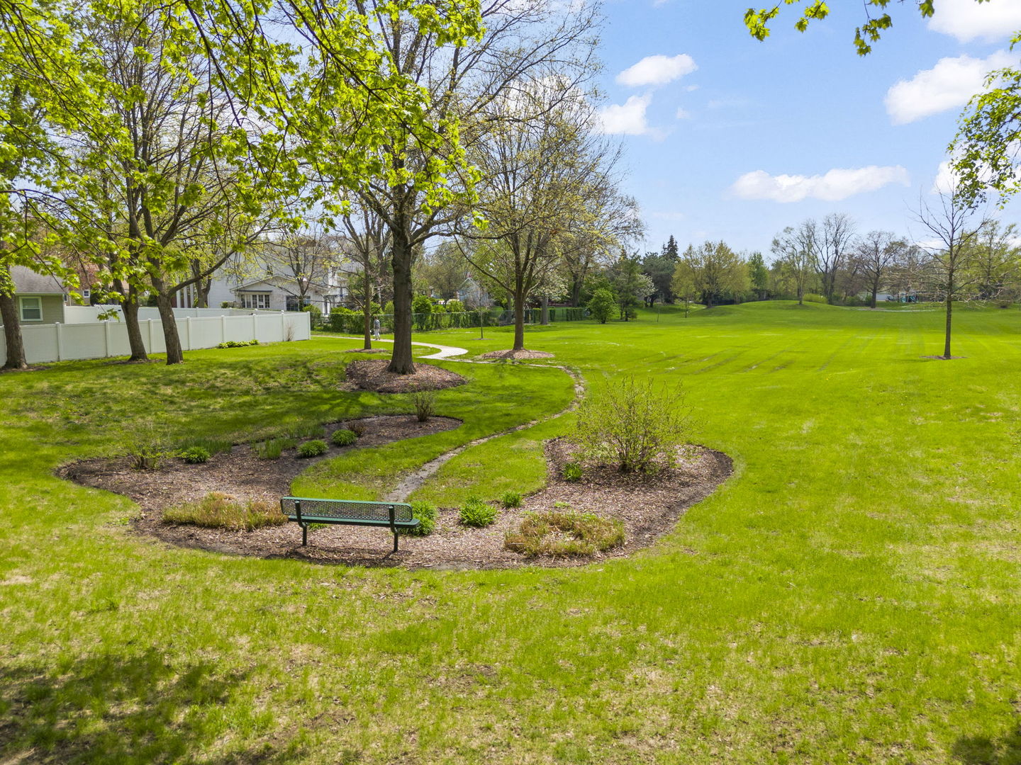 46 Sussex Court Naperville IL 60540