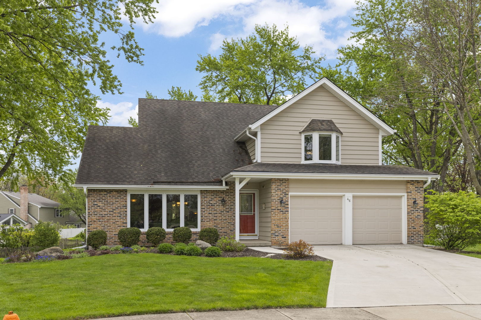 46 Sussex Court Naperville IL 60540