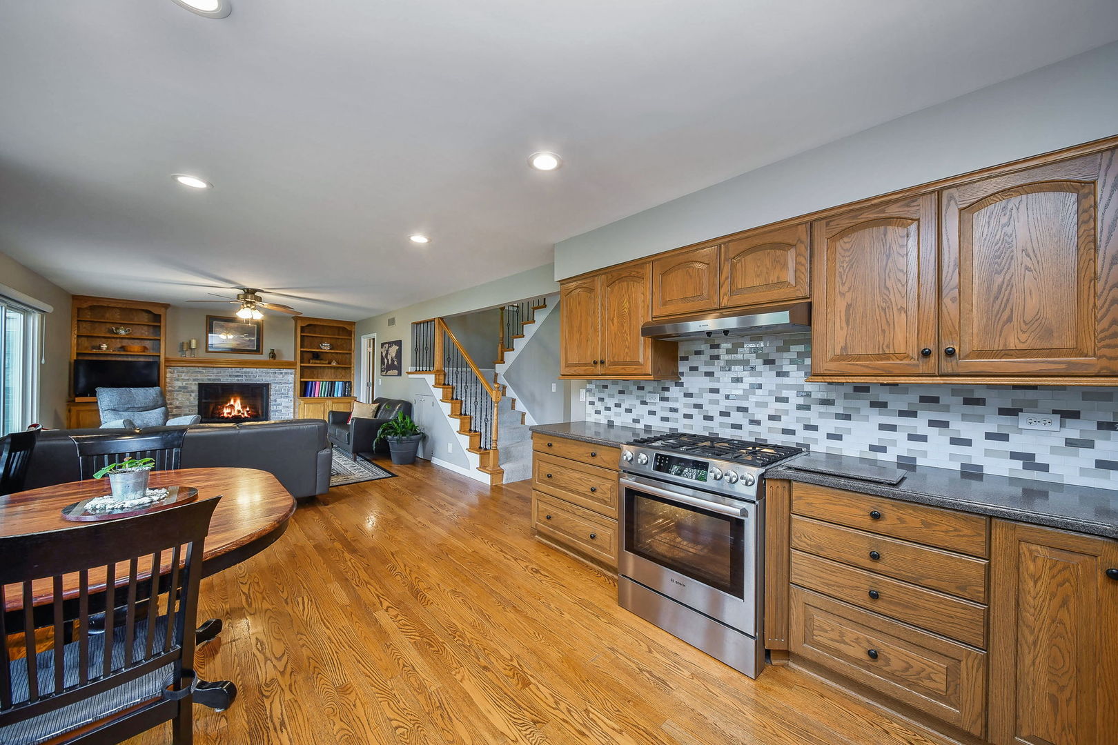 46 Sussex Court Naperville IL 60540