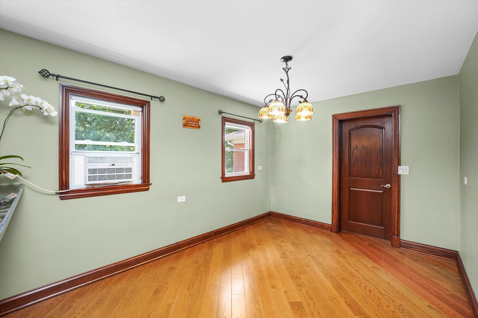 2N101 Glen Ellyn Road Glendale Heights IL 60139