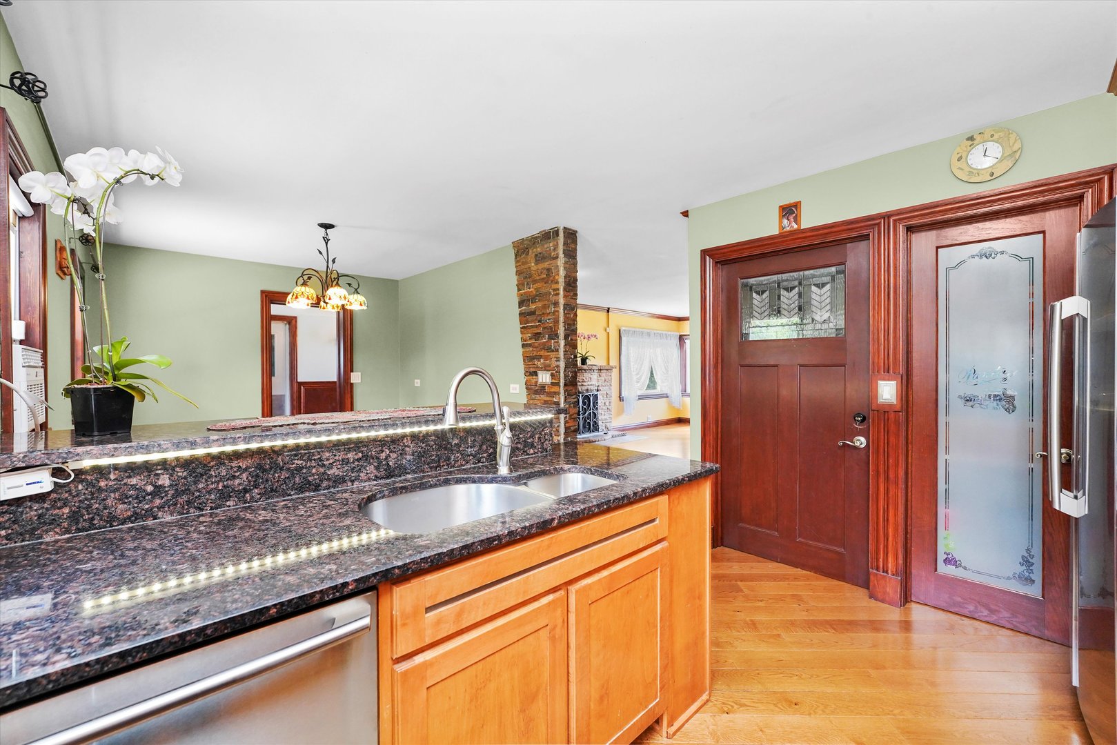 2N101 Glen Ellyn Road Glendale Heights IL 60139