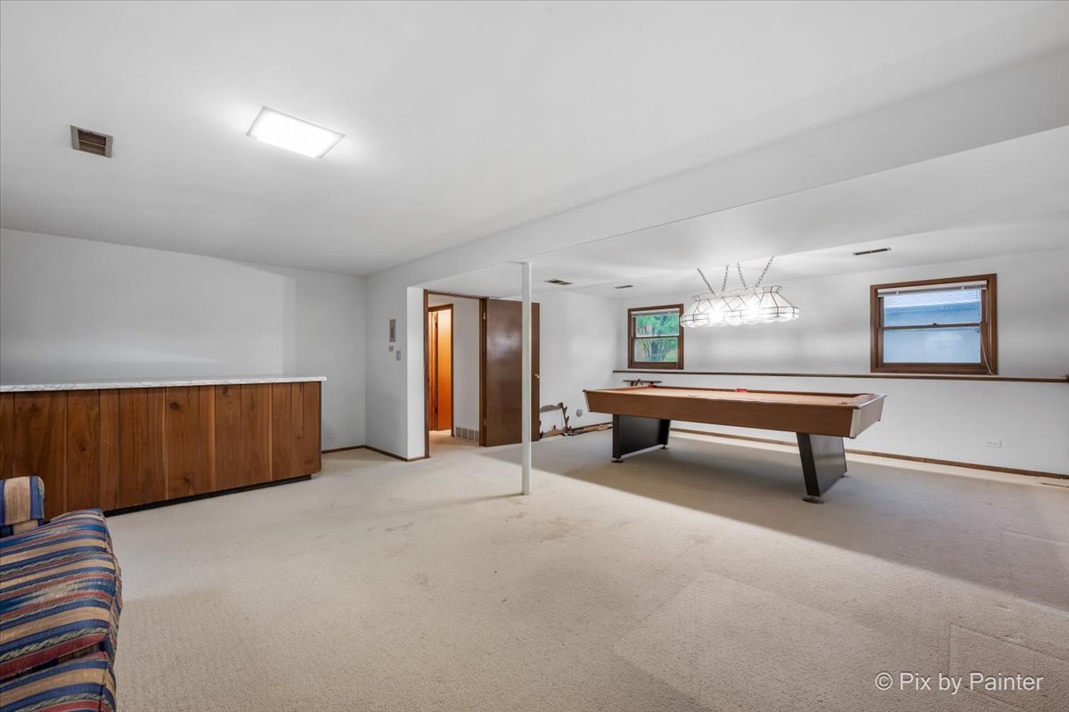 244 Arapahoe Trail Carol Stream IL 60188