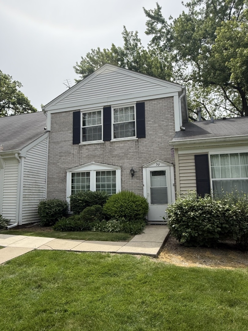 32 Bright Oaks Circle Cary IL 60013
