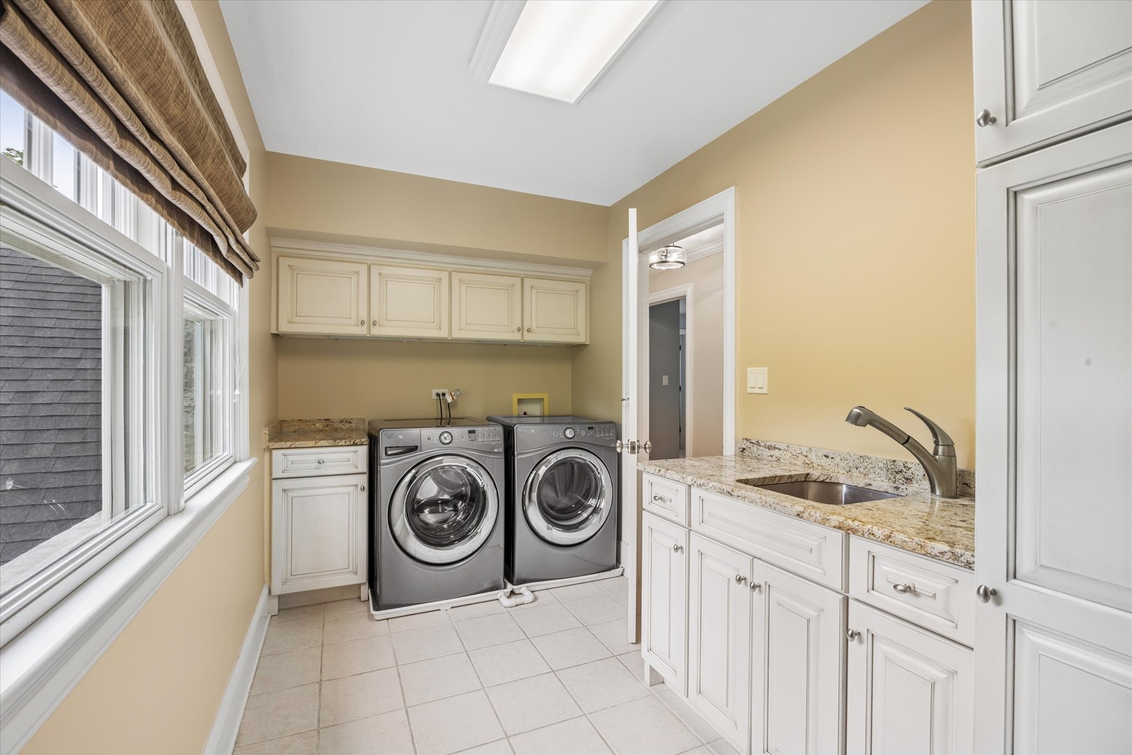 360 North Oak Street Hinsdale IL 60521