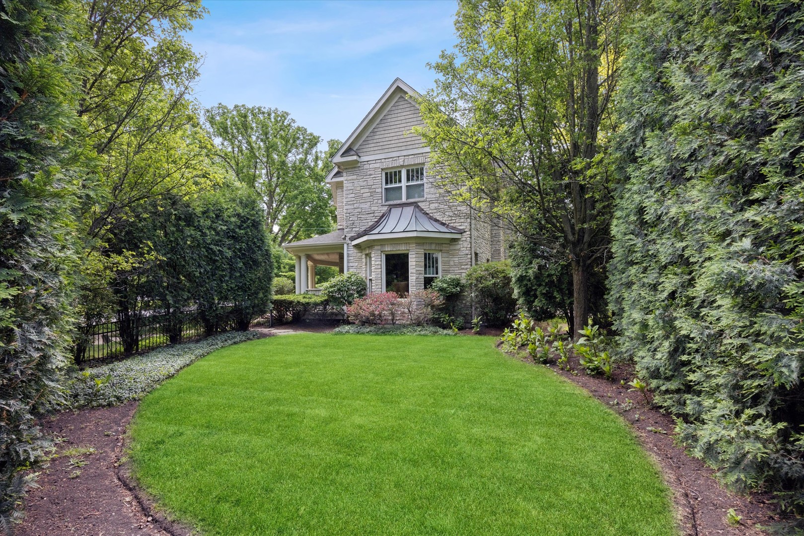 360 North Oak Street Hinsdale IL 60521