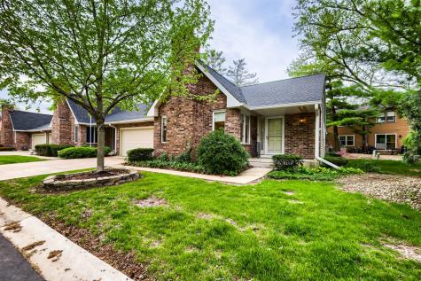 202 Stone Manor Circle Batavia IL 60510
