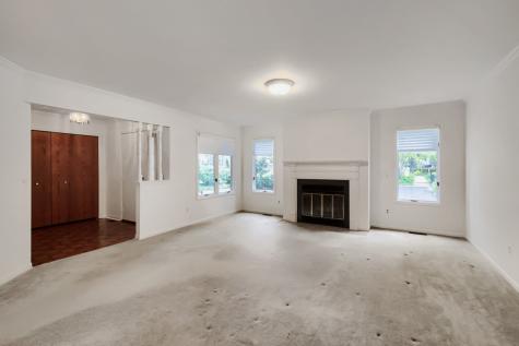 202 Stone Manor Circle Batavia IL 60510