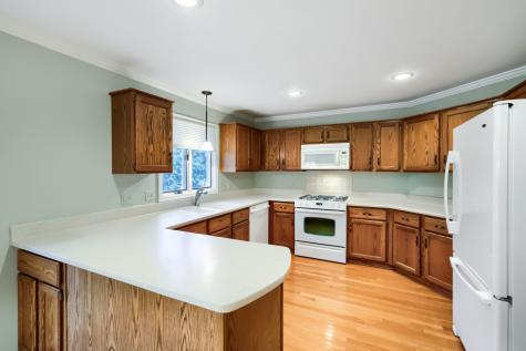 202 Stone Manor Circle Batavia IL 60510