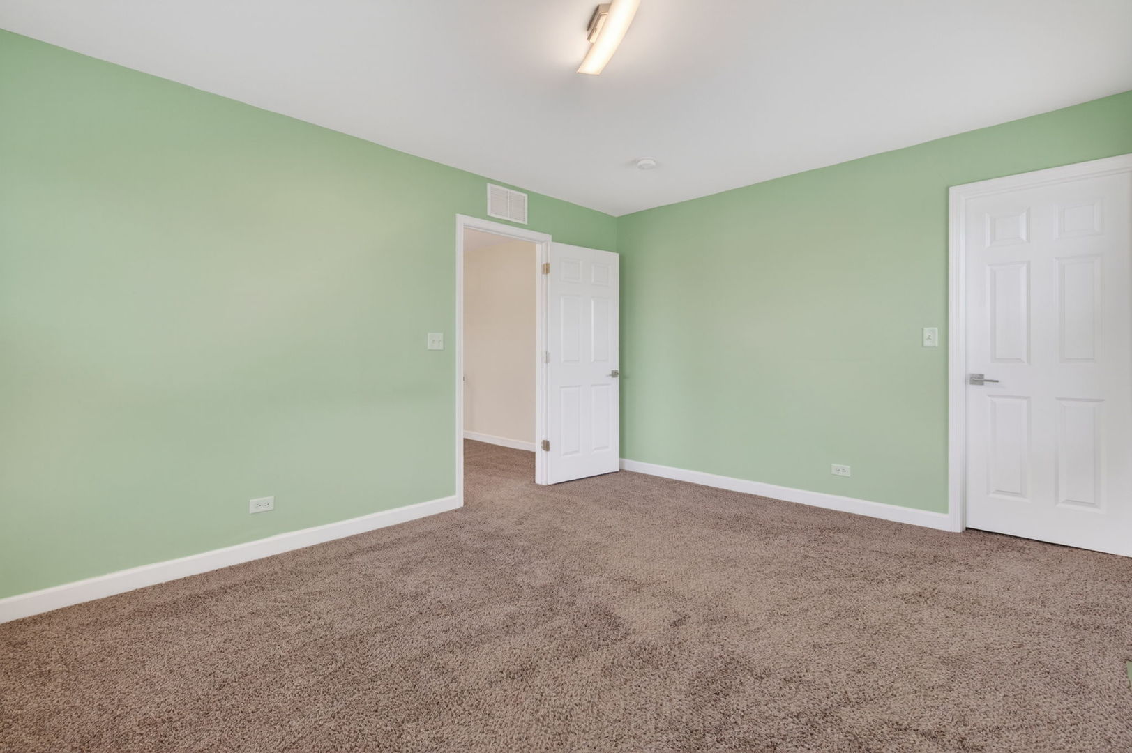 12807 Timber Wood Circle Plainfield IL 60585