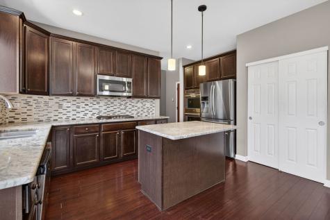 12807 Timber Wood Circle Plainfield IL 60585