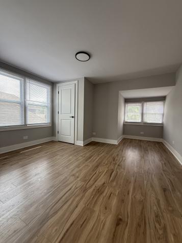 7634 South Loomis Boulevard Chicago IL 60620
