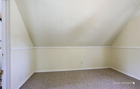 3233 Elisha Avenue Zion IL 60099