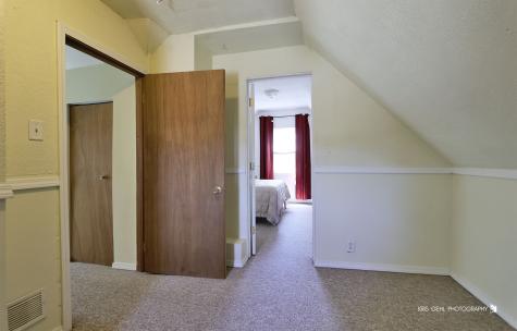 3233 Elisha Avenue Zion IL 60099