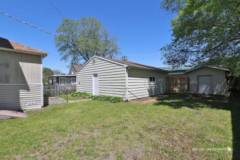 3233 Elisha Avenue Zion IL 60099