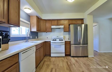 3233 Elisha Avenue Zion IL 60099
