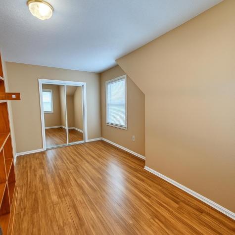 11003 South Avenue E Chicago IL 60617