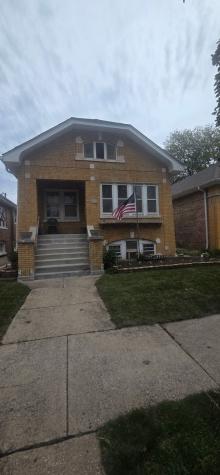 2123 Clinton Avenue Berwyn IL 60402