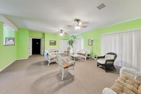 669 Chappel Avenue Calumet City IL 60409