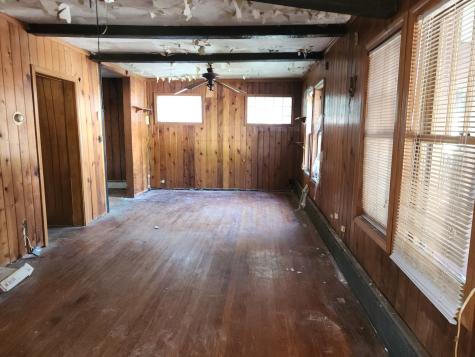 14961 Perry Avenue South Holland IL 60473