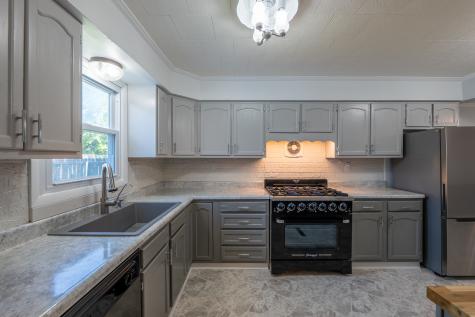 312 North 11th Street Herrin IL 62948