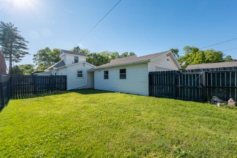 312 North 11th Street Herrin IL 62948