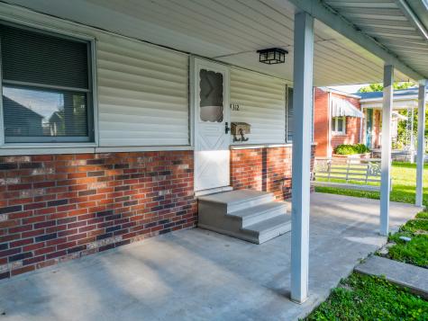 312 North 11th Street Herrin IL 62948