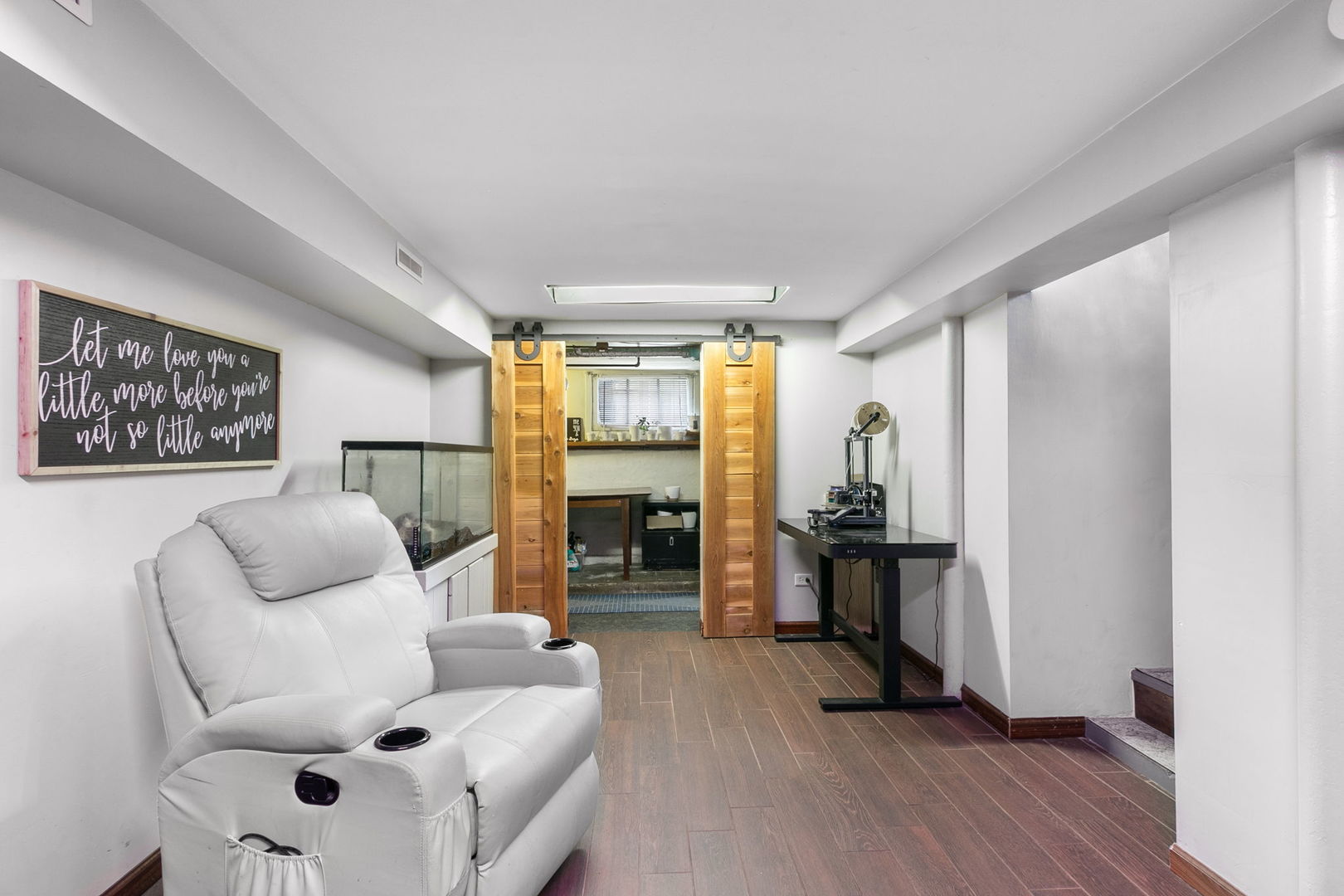 11345 South Bell Avenue Chicago IL 60643