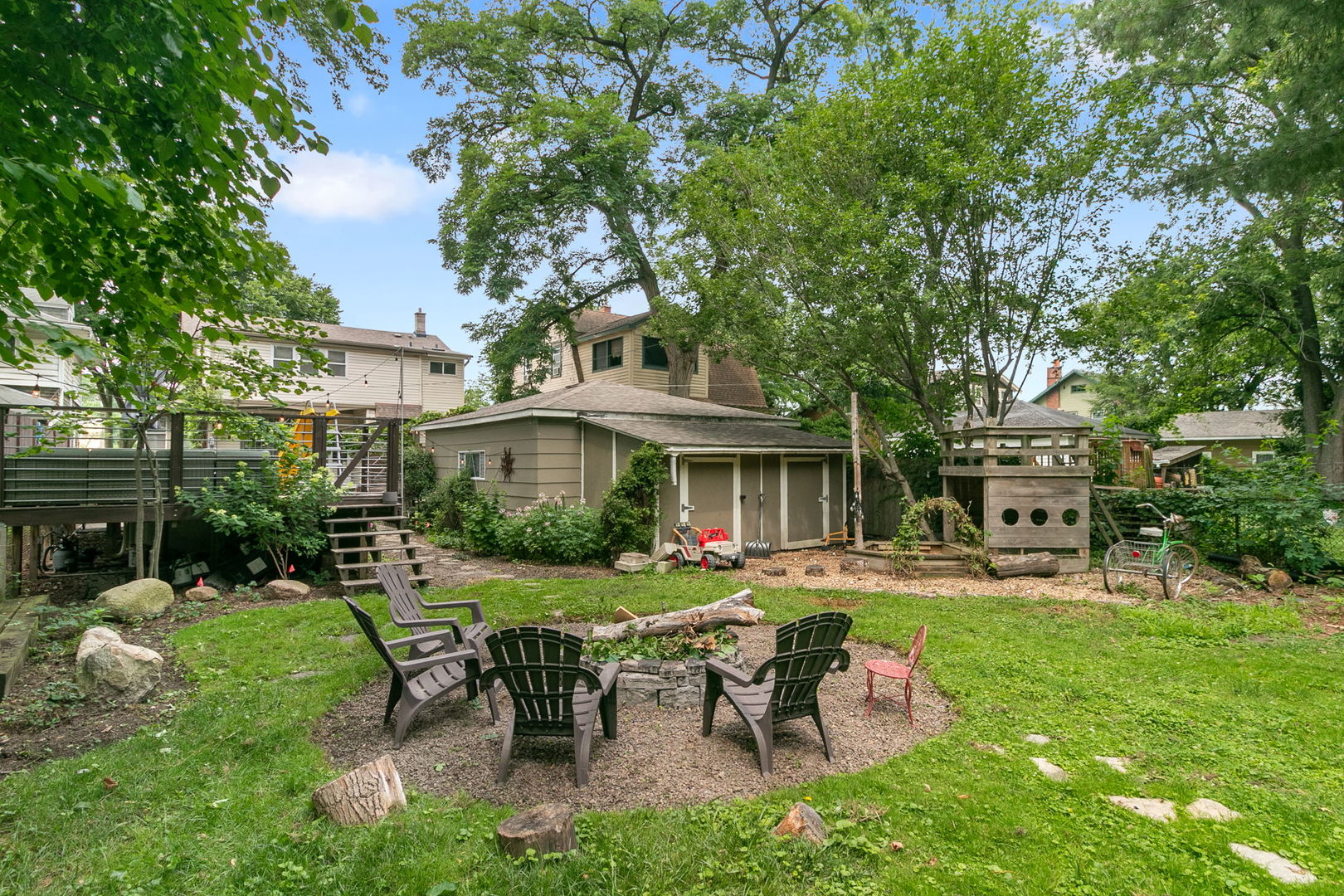 11345 South Bell Avenue Chicago IL 60643