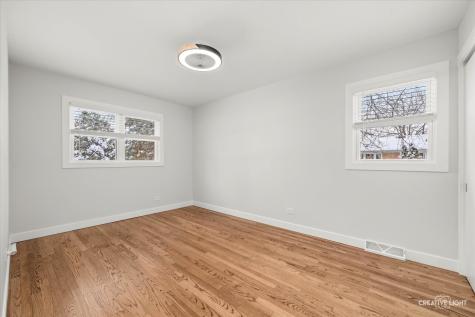 704 Plainfield Road Downers Grove IL 60516