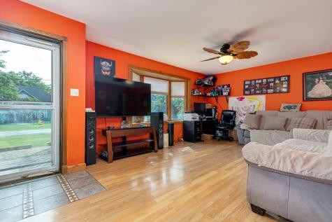 7254 Fair Elms Avenue Burr Ridge IL 60527