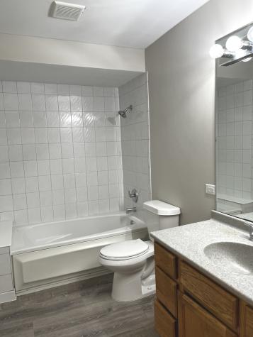 16524 Woodlawn West Avenue South Holland IL 60473