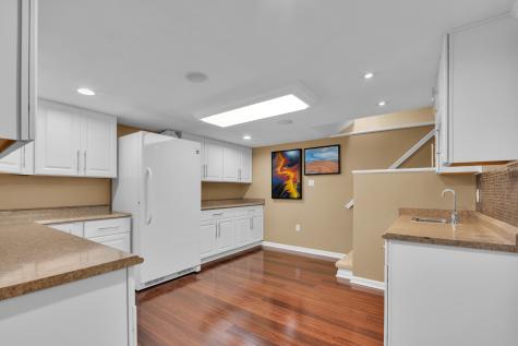 149 Forestway Drive Deerfield IL 60015