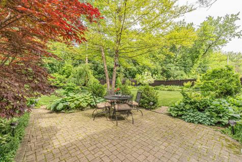 149 Forestway Drive Deerfield IL 60015