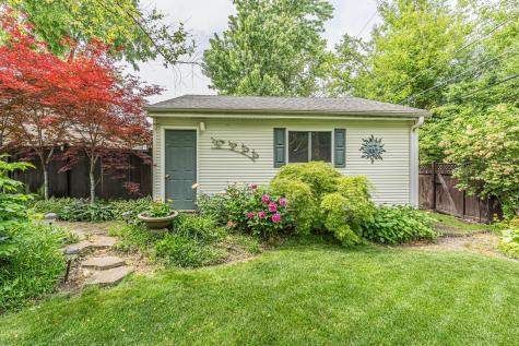 149 Forestway Drive Deerfield IL 60015