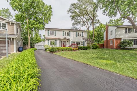 149 Forestway Drive Deerfield IL 60015