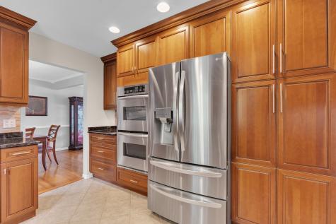 149 Forestway Drive Deerfield IL 60015